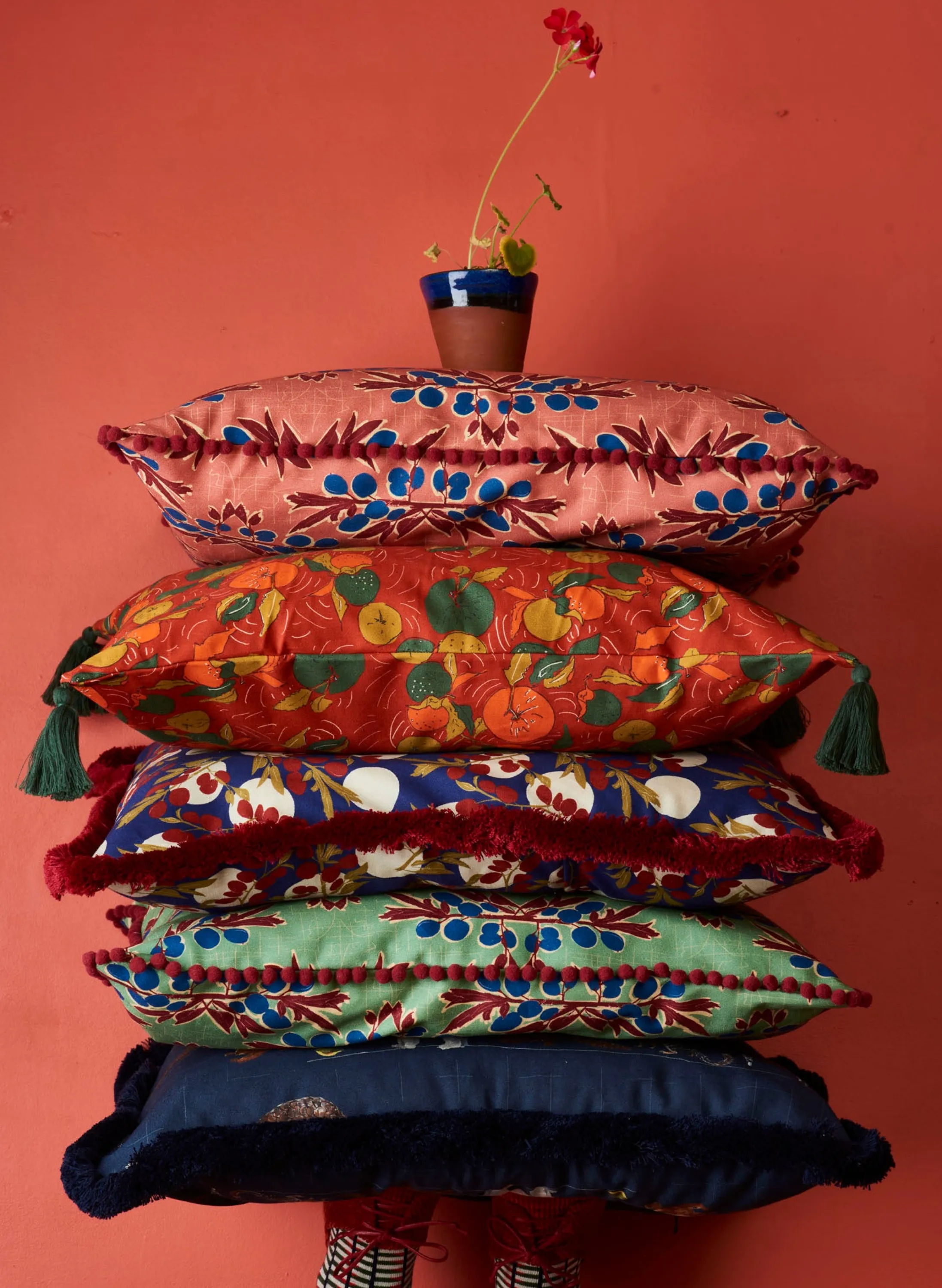 Palava Cushion Cover - Harlequin Sale